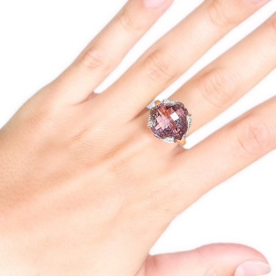 9ct Yellow Gold Amethyst & Diamond Ring