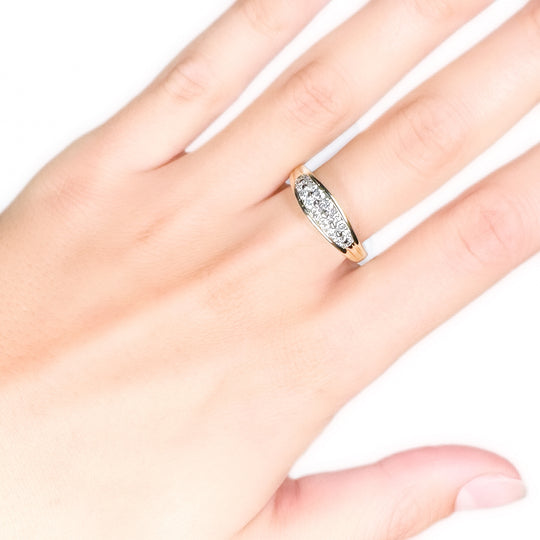 18ct White Gold Diamond Ring