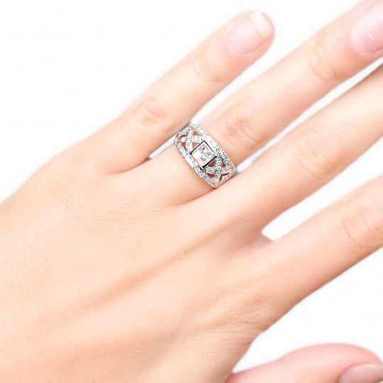 18ct Diamond Cluster Ring