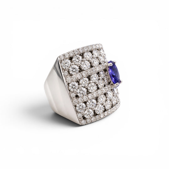18ct Tanzanite & Diamond Dress Ring