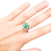 14ct White Gold Emerald & Diamond Ring