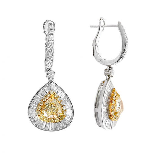 18ct White Gold Diamond Drop Earrings
