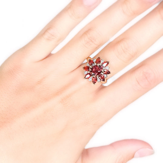 9ct Garnet & Diamond Ring