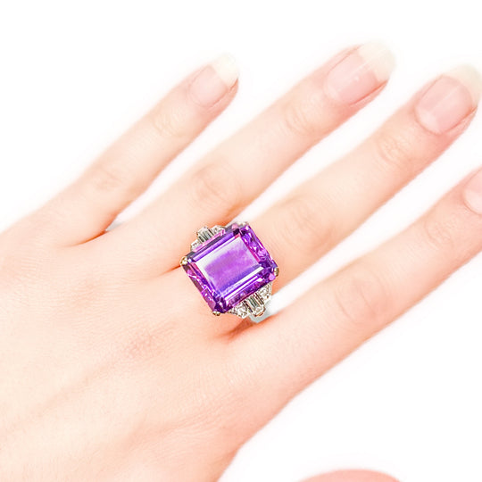 14ct Yellow Gold Amethyst Diamond Ring