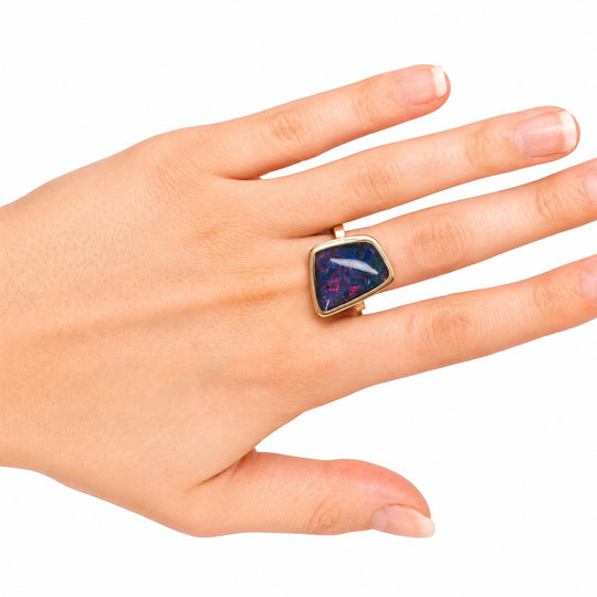 9ct Yellow Gold Opal Ring 