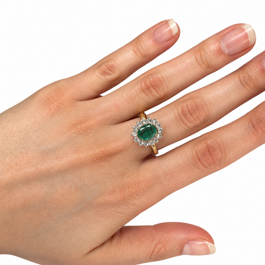 18ct Emerald & Diamond Ring 
