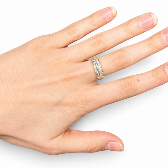 18ct Pave Diamond Ring