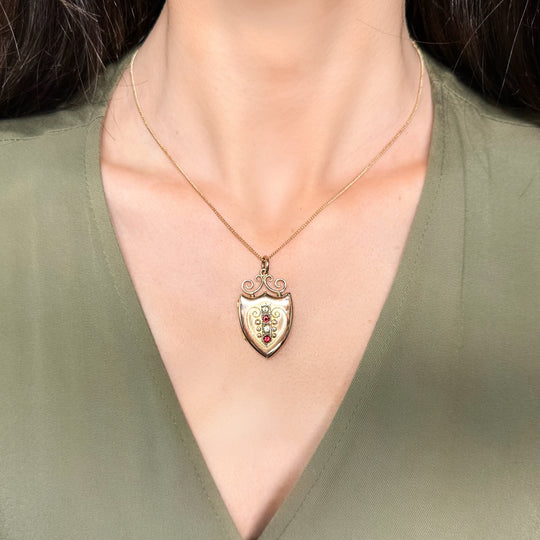 9ct Antique Shield Locket 