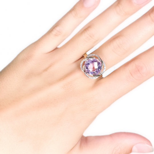 9ct Amethyst & Diamond Ring