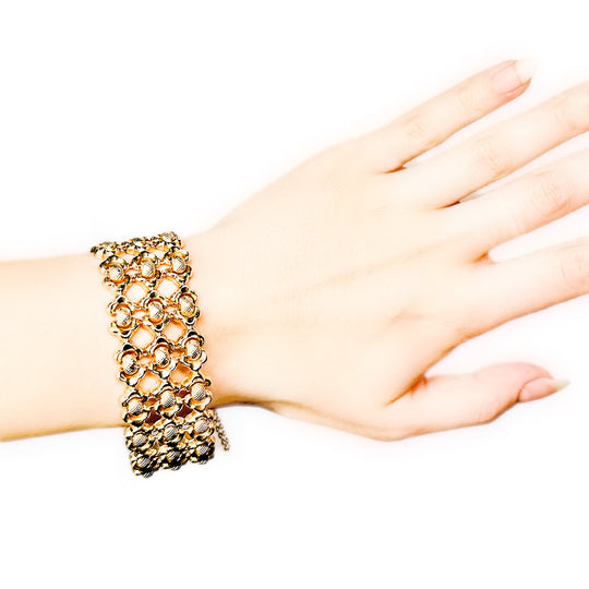 18ct Yellow Gold Wide Fancy Link Vintage Bracelet