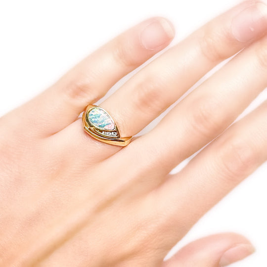 18ct Yellow Gold & Diamond Opal Ring