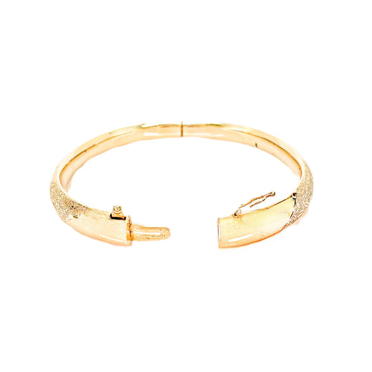 9ct Yellow Gold Patterned Bangle 