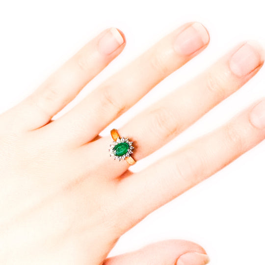 18ct Yellow Gold Emerald Ring With Diamond Halo