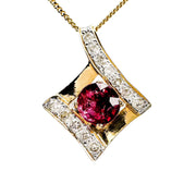 Spinel Yellow Gold Pendant