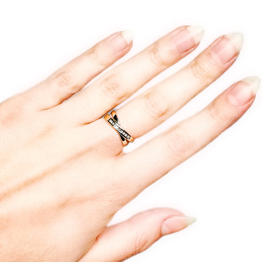 9ct Yellow Gold & Diamond Crossover Ring