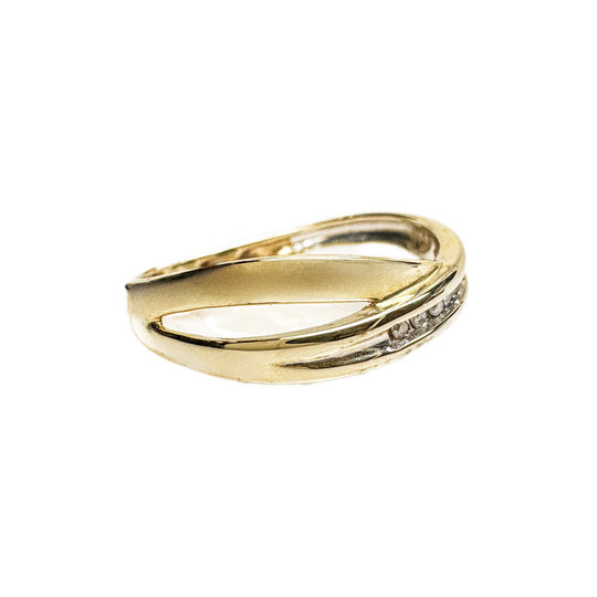 9ct Yellow Gold & Diamond Crossover Ring