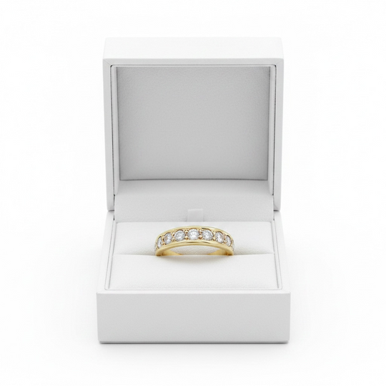 18ct Yellow Gold Diamond Band, 0.60cts