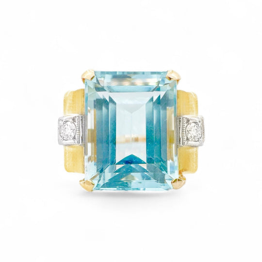 18ct Aquamarine & Diamond Vintage Ring