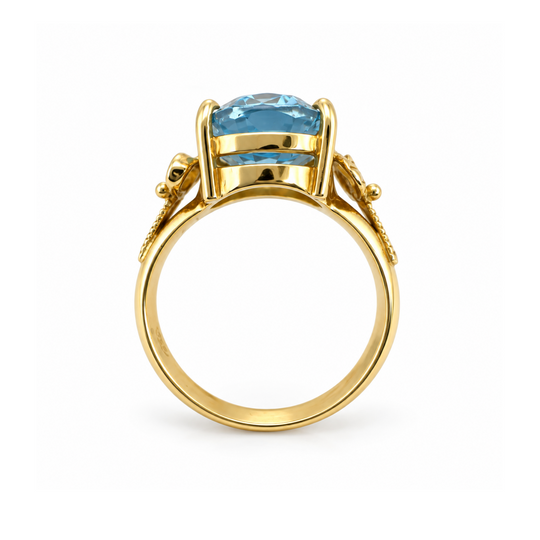 18ct Oval Cut Aquamarine Ring