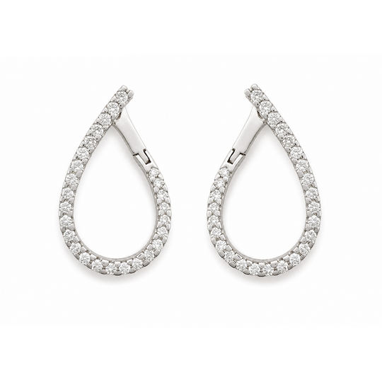 18ct Teardrop Diamond Earrings