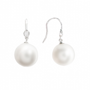 18ct White Gold Diamond Pearl Earrings