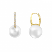 18ct Diamond & Sea Pearl Earrings