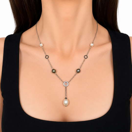 18ct White Gold Pearl & Diamond Necklace
