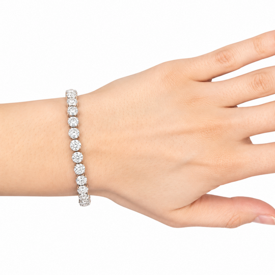  9ct White Gold Tennis Bracelet, 4.00cts 