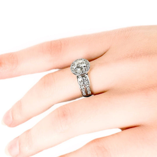 18ct White Gold Diamond Ring