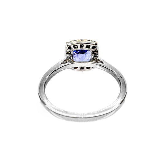 18ct White Gold Tanzanite Ring