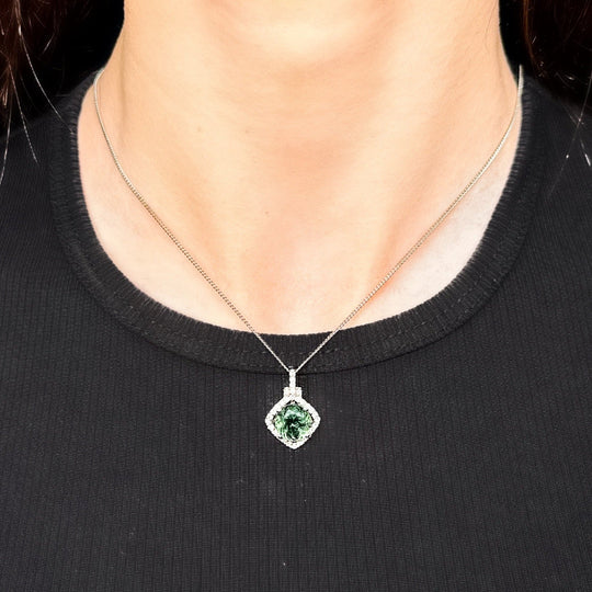 18ct White Gold Tourmaline Pendant