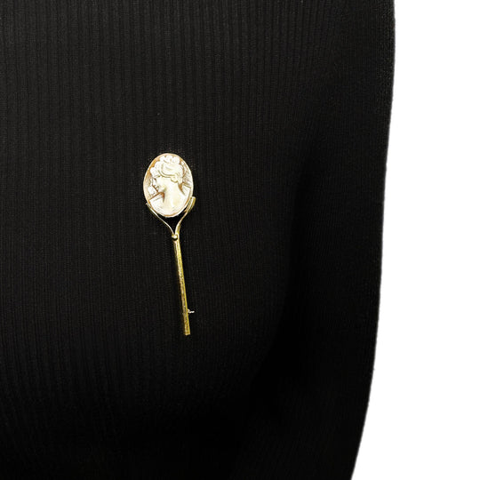 18ct Yellow Gold Cameo Pin