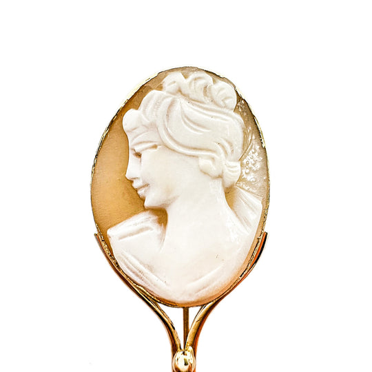 18ct Yellow Gold Cameo Pin