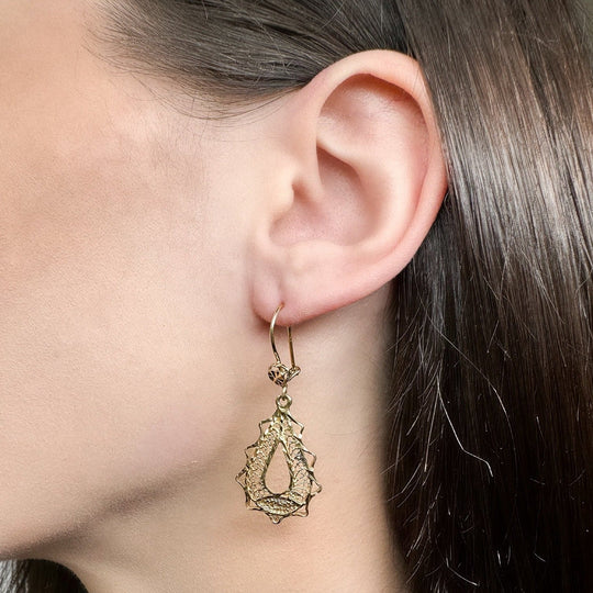 18ct Yellow Gold Dangle Drop Earrings