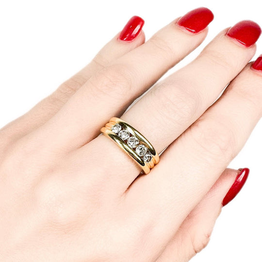 18ct Yellow Gold Five Diamond Ring