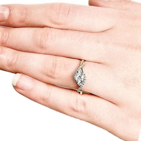 18ct Yellow Gold Fancy Diamond Ring